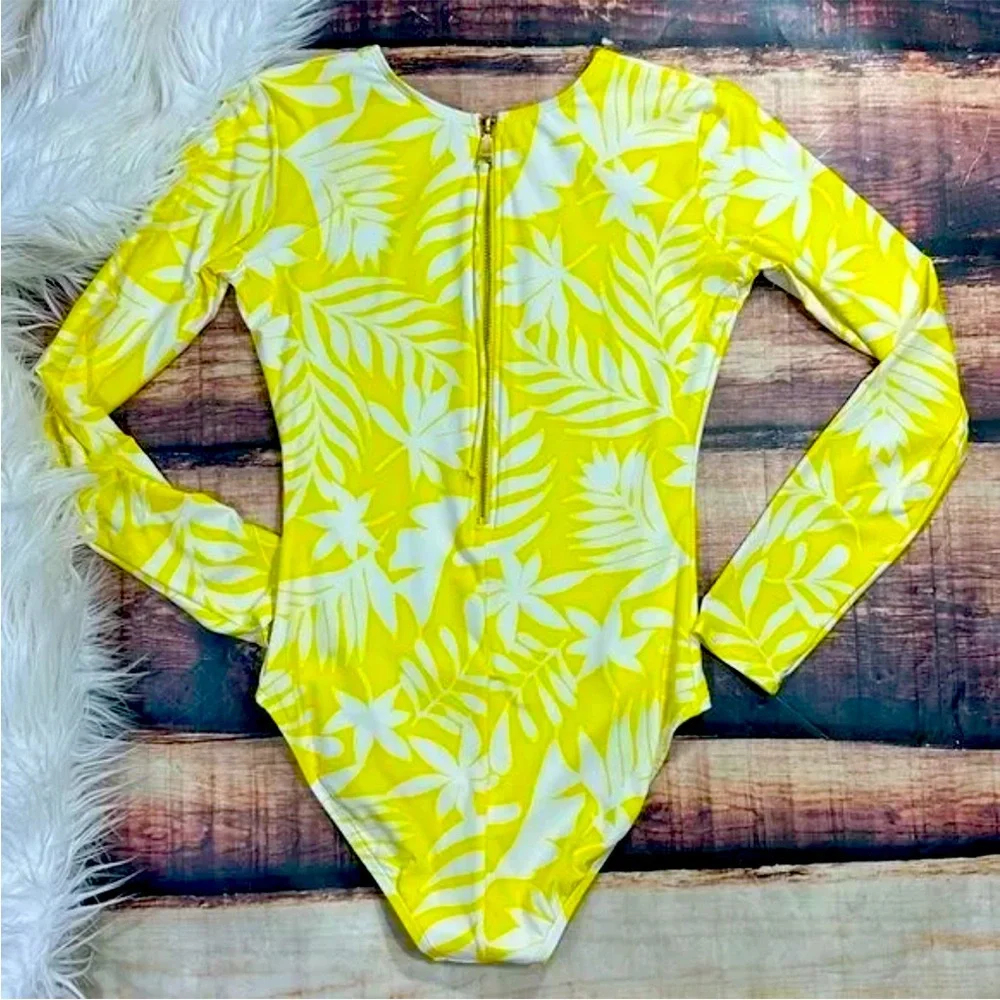 Kate Spade Long Sleeve One Piece Swim Suit Rash Guard Paddle Bathing Suit